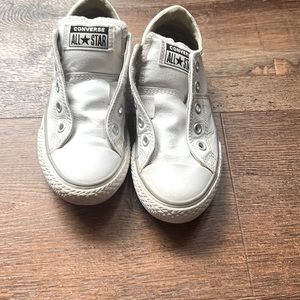 Kids converse all stars size 12 used